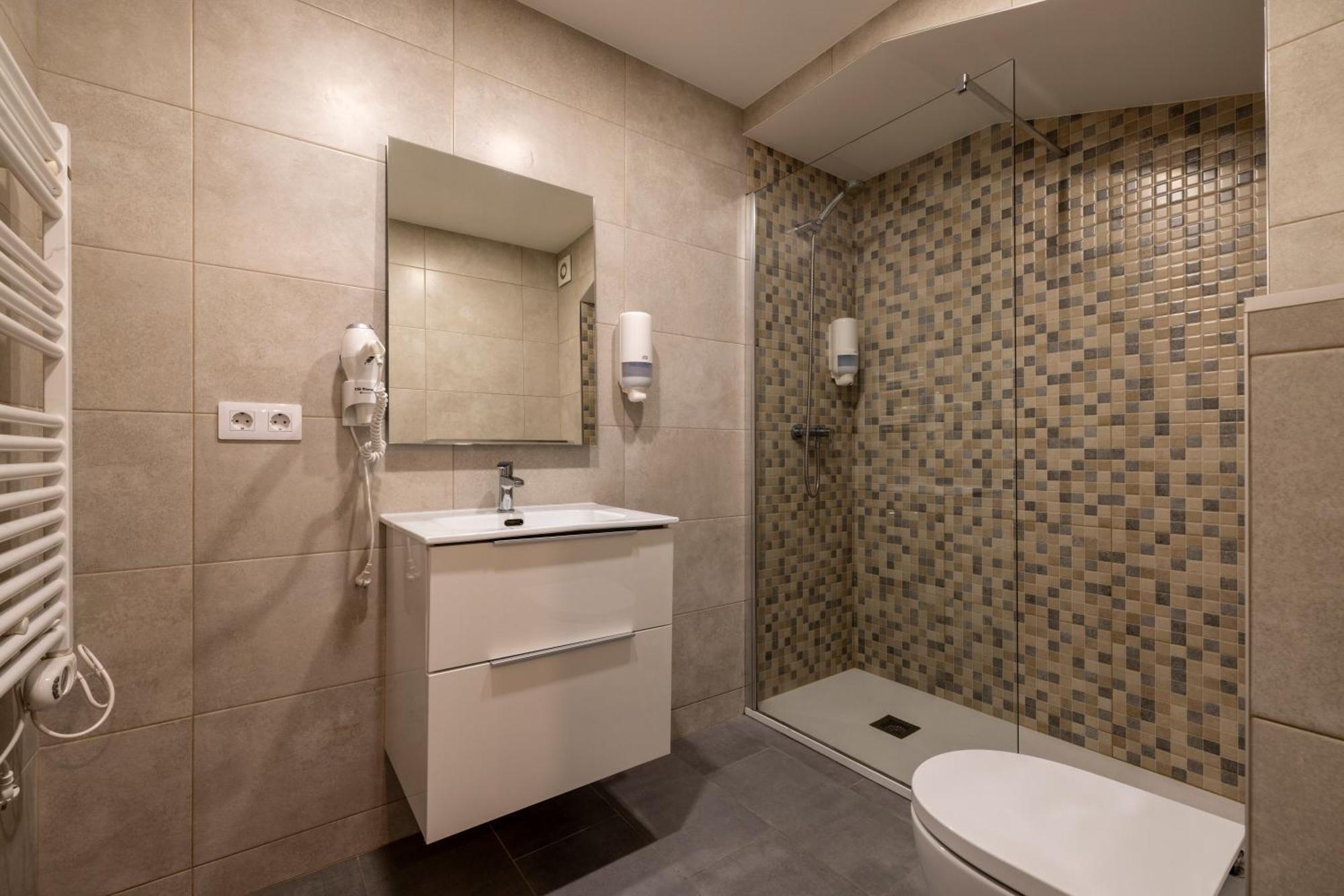 Estudio Para Grupos Pequenos En El Pas De La Casa - Centrico Exterior foto