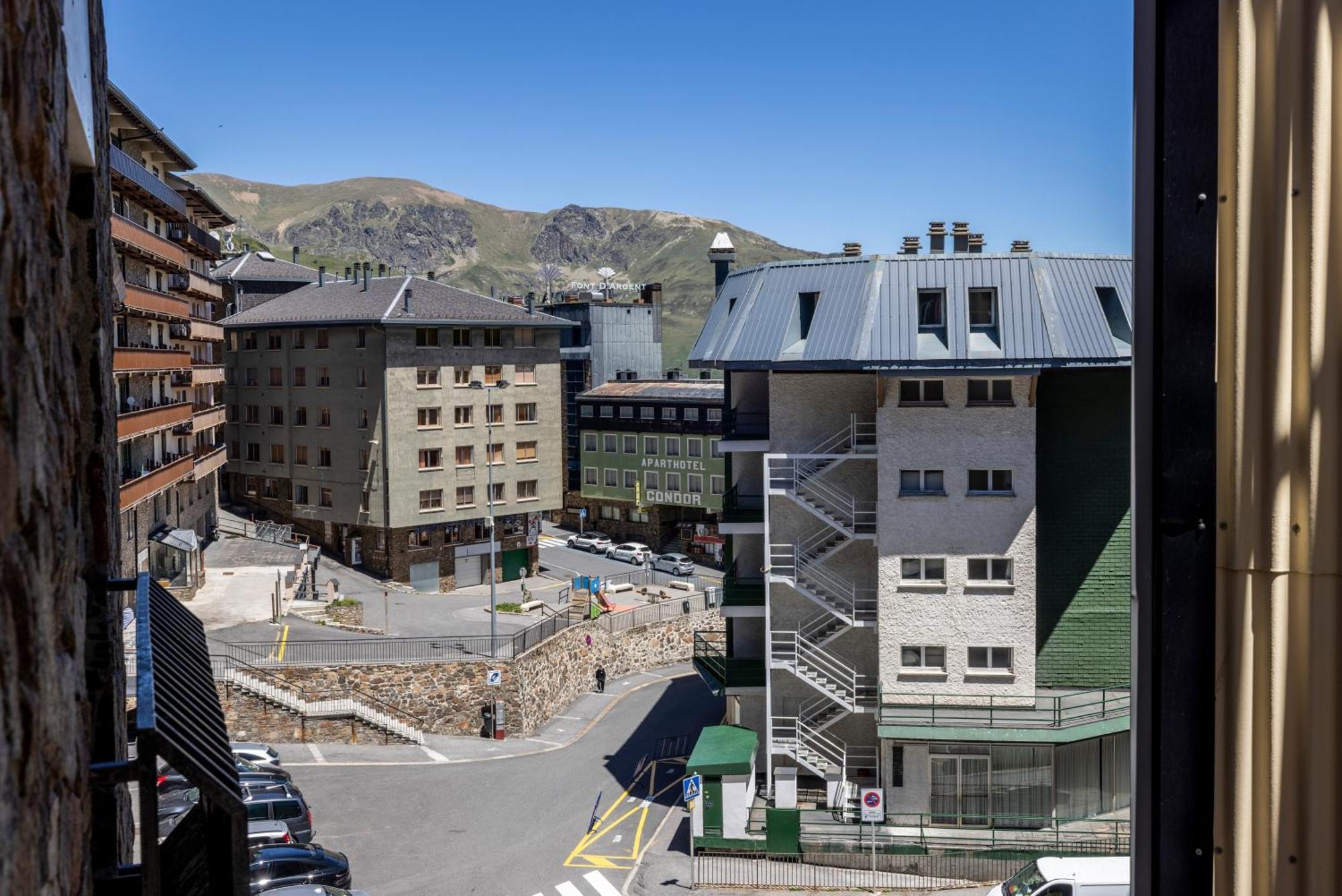 Estudio Para Grupos Pequenos En El Pas De La Casa - Centrico Exterior foto